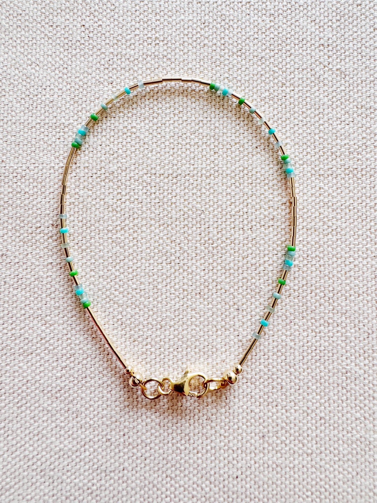 Ocaso Clasped Bracelets