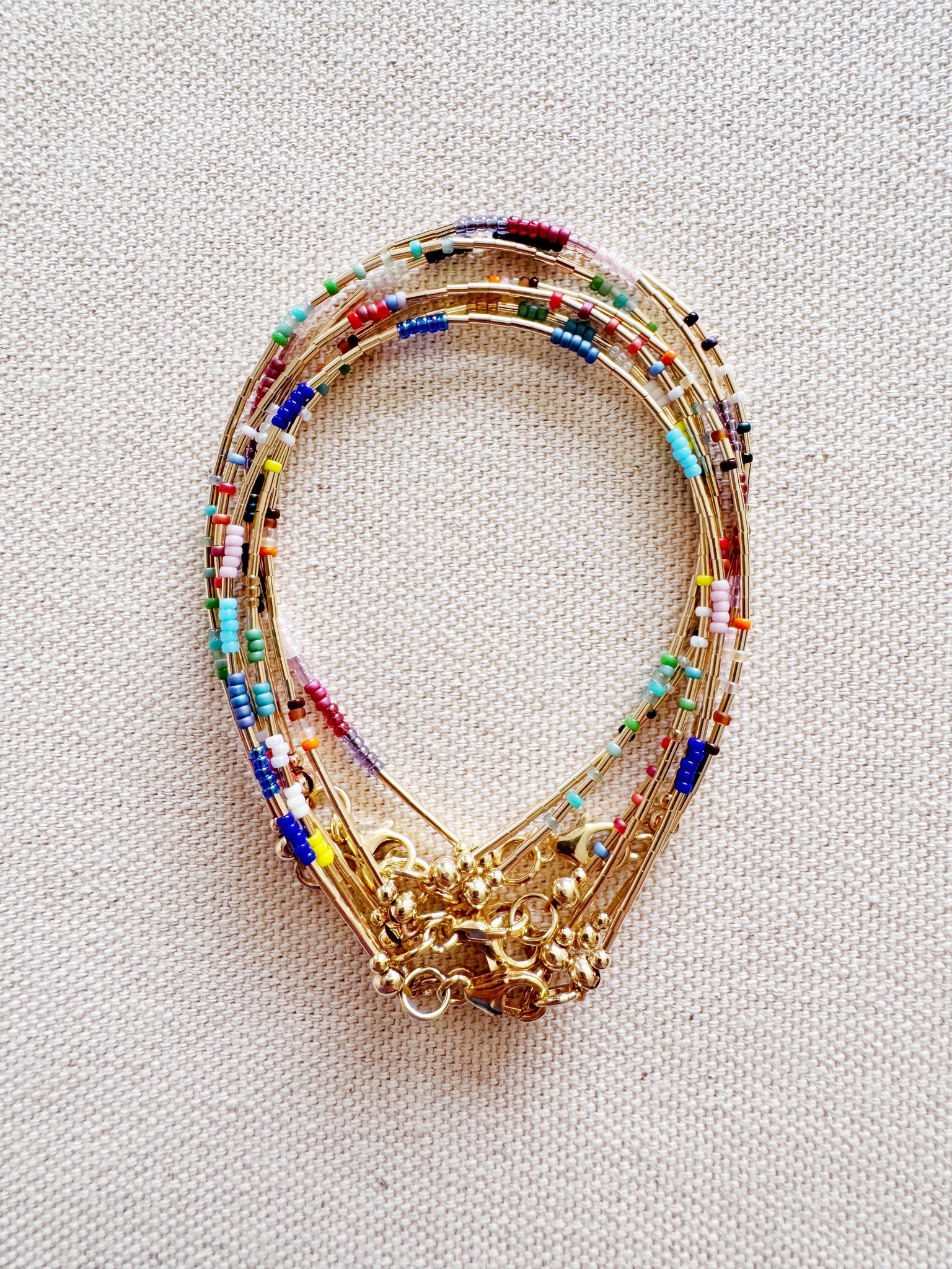Ocaso Clasped Bracelets