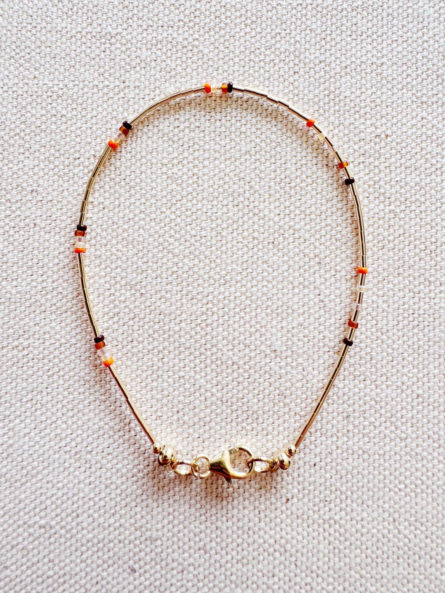 Ocaso Clasped Bracelets