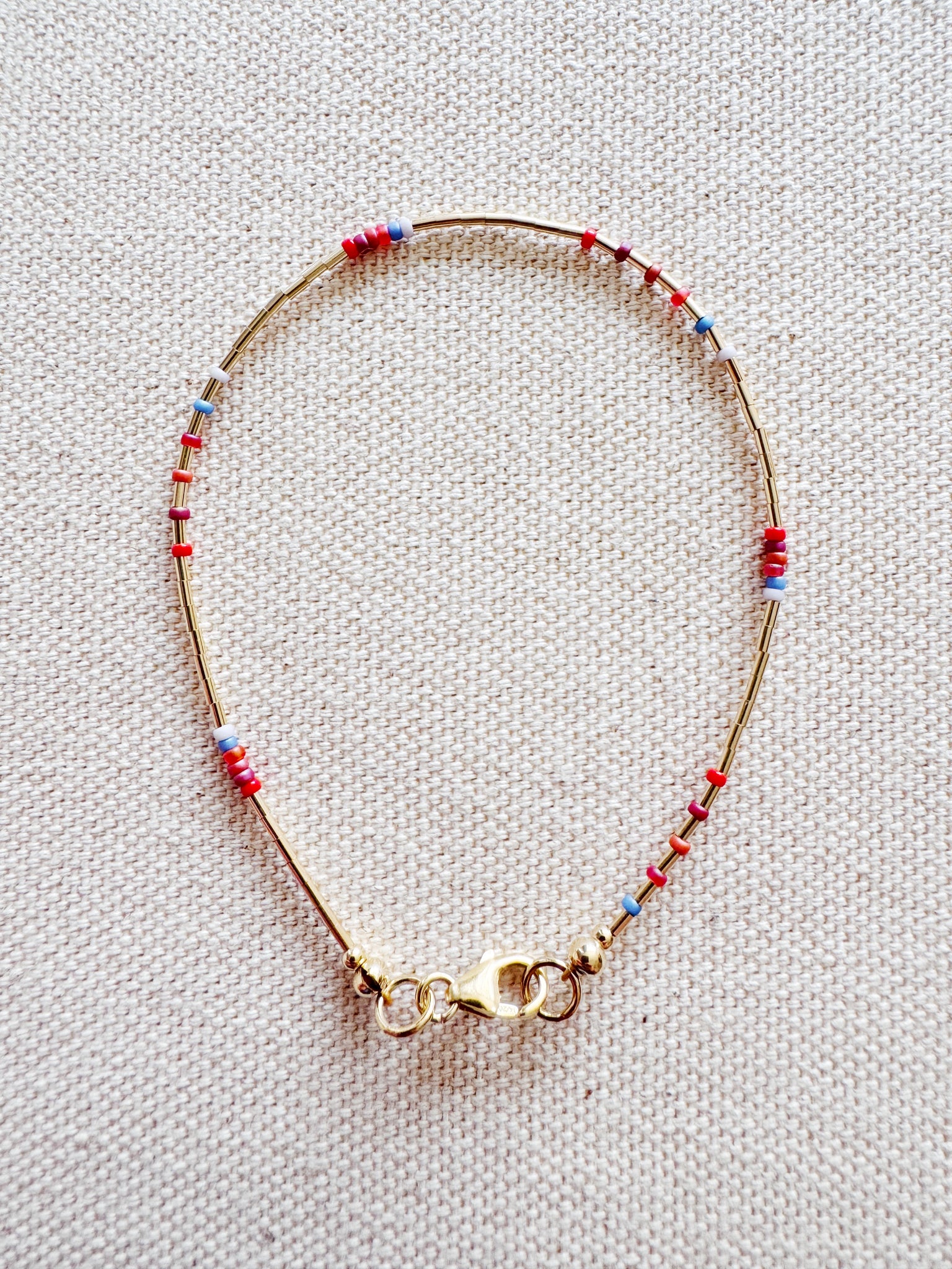 Ocaso Clasped Bracelets