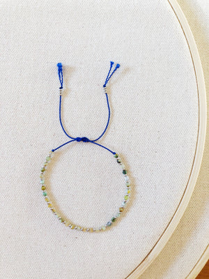 Anhelo single bracelets with chrysocolla beads